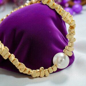 🆕 Chunky Statement Necklace Gold Plated Stainless Steel Crushed Stone Pearl